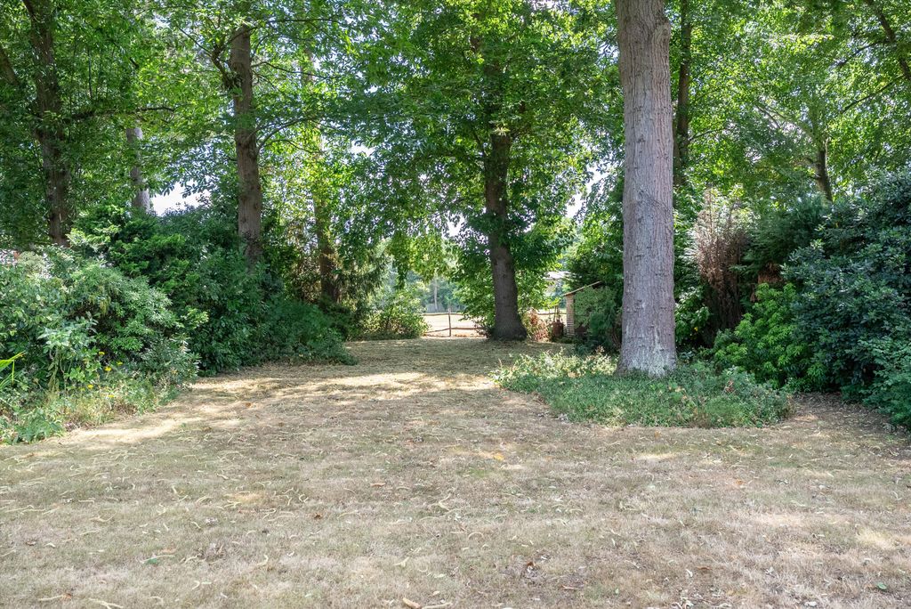 Property photo 3 of 16 Image