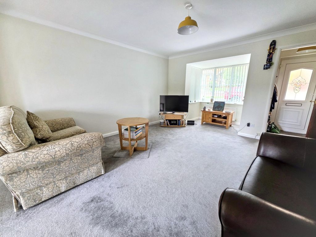 Property photo 3 of 14