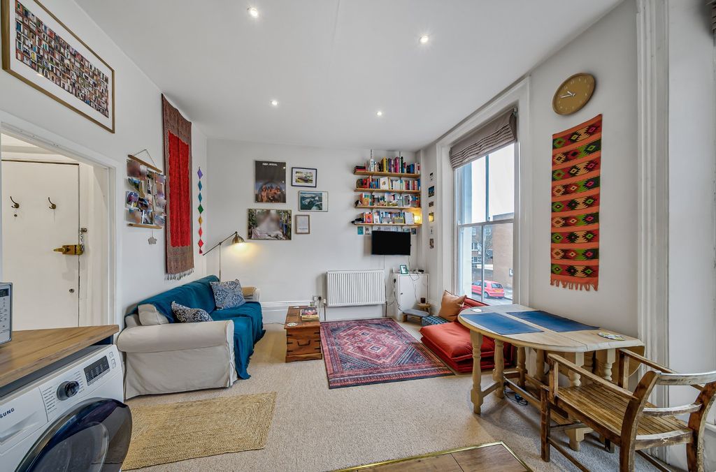 Property photo 2 of 15 Picture No. 09