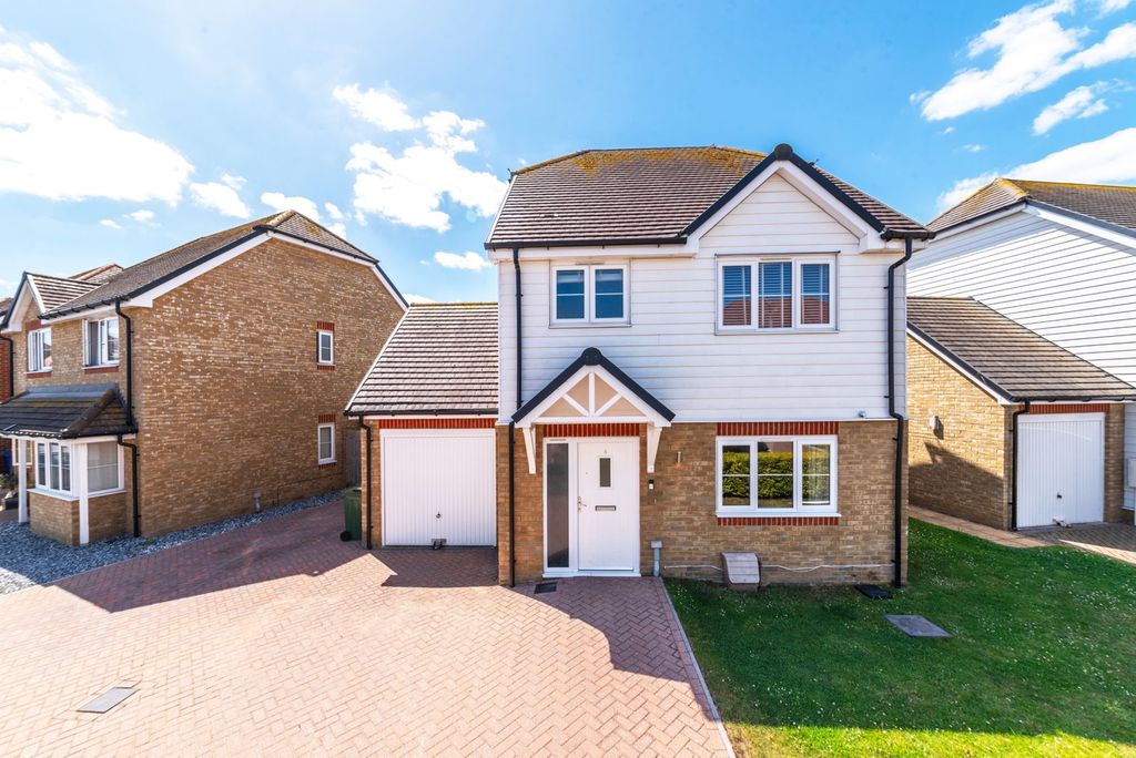 Property photo 1 of 34