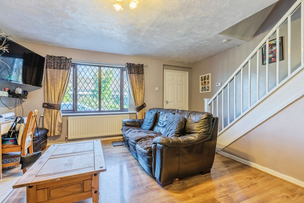 Property photo 2 of 15 Photo