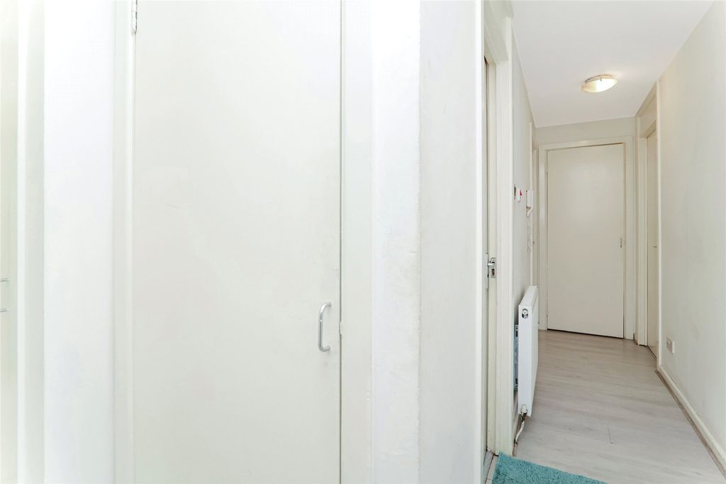 Property photo 2 of 20 Picture No. 03