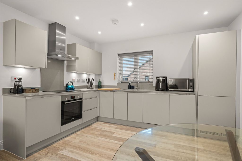 Property photo 3 of 15 Picture No. 09