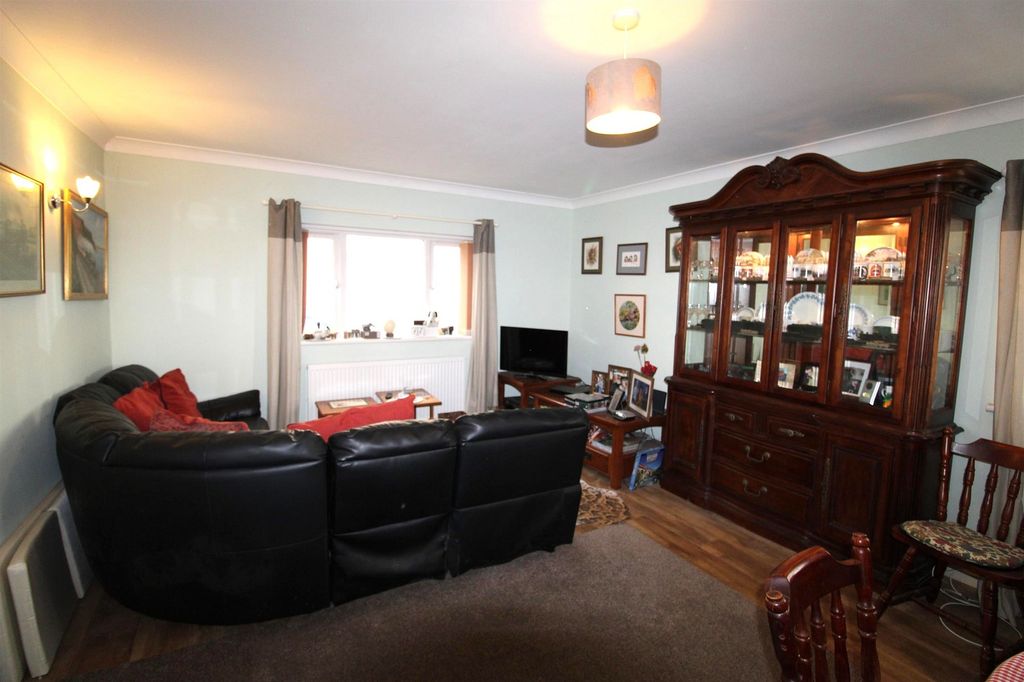 Property photo 2 of 19 Not Specified