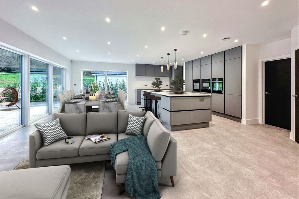 Property photo 2 of 12 Kitchen