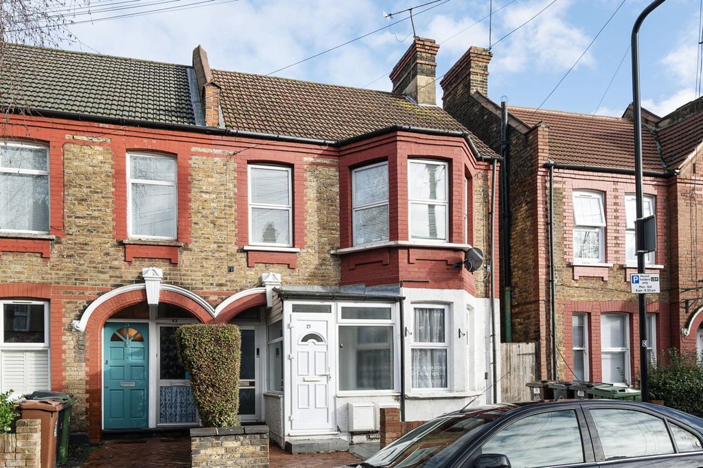 Property photo 1 of 2