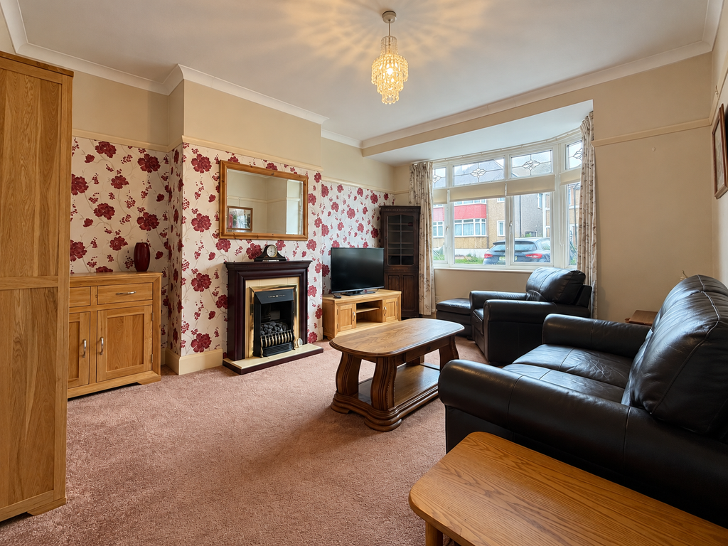 Property photo 2 of 12