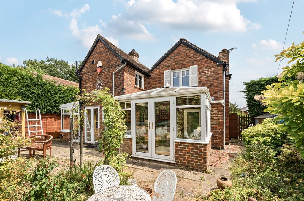 Property photo 3 of 24 1325140-4-68762Df...