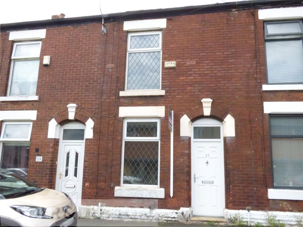 Property photo 1 of 13 Front