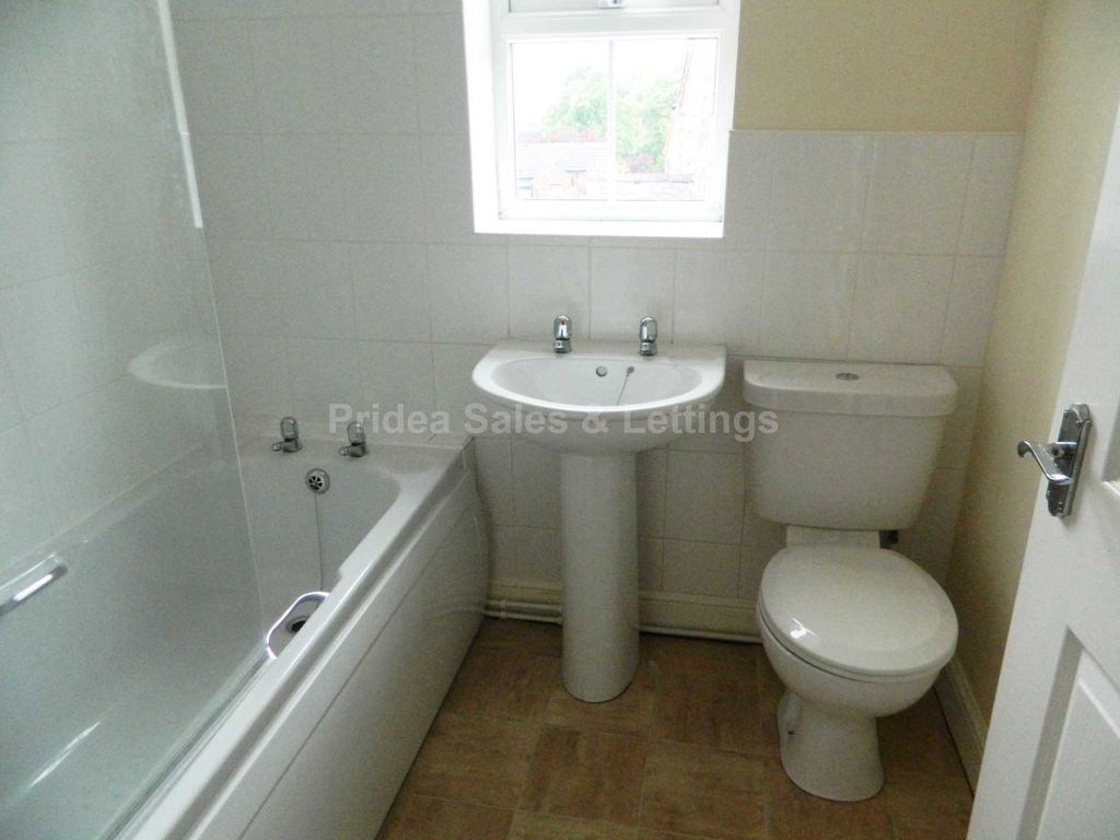 Property photo 3 of 3