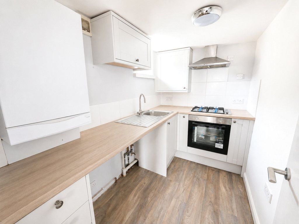 Property photo 2 of 13 Picture No. 08