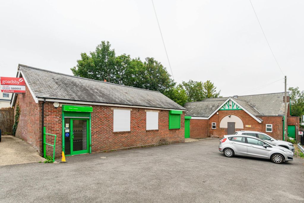 Property photo 1 of 6 1Web2.Jpg