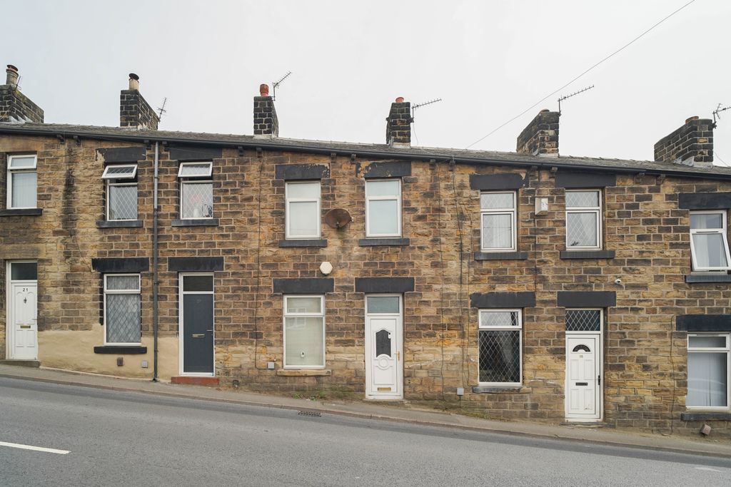 Property photo 1 of 4