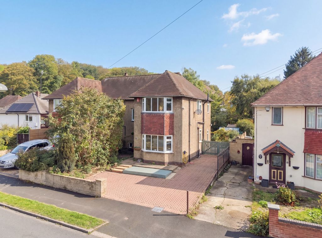 Property photo 1 of 29