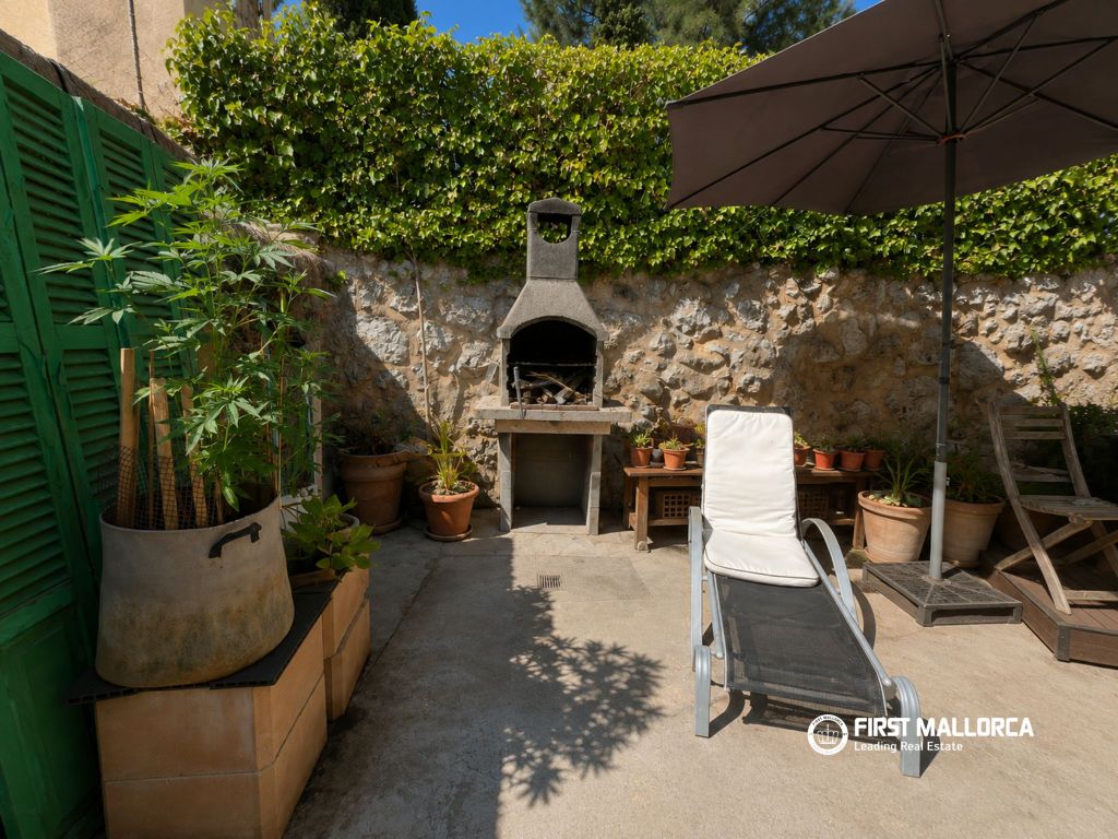 Property photo 3 of 23 2.Jpg