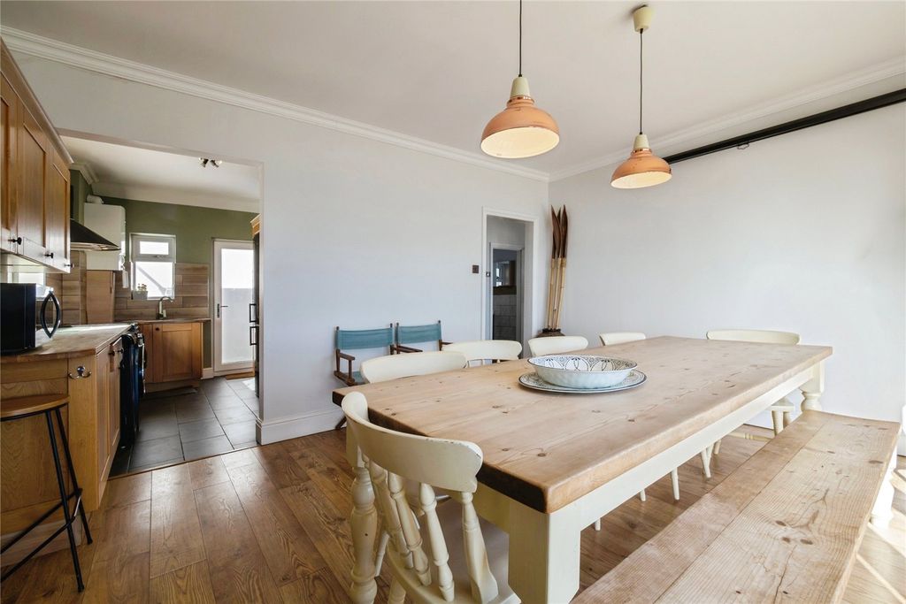 Additional image 13 of 3 bed detached house for saleExeter Road, Dawlish, Devon EX7
