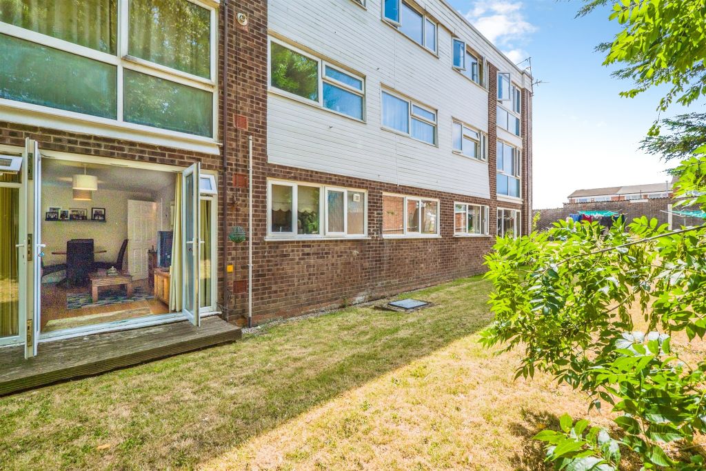 Property photo 1 of 7