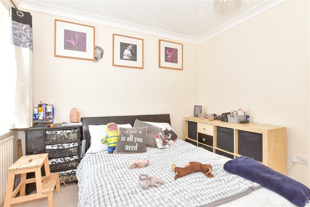 Property photo 1 of 13 Bedroom 1