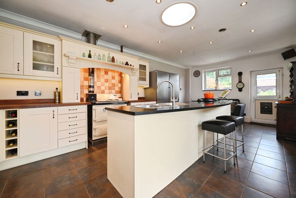 Property photo 2 of 26 Dsc_2183