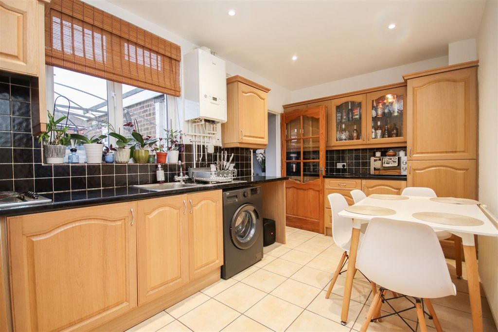 Property photo 3 of 12 Img_0910.Jpg