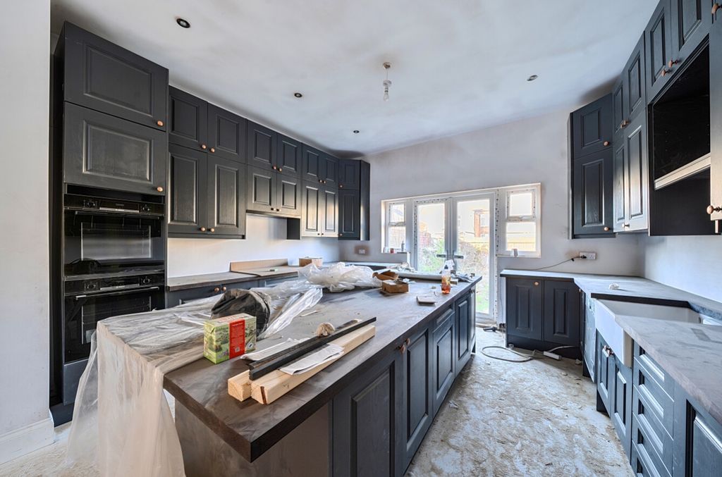 Property photo 3 of 20 1423937-3-69A997Da6d113