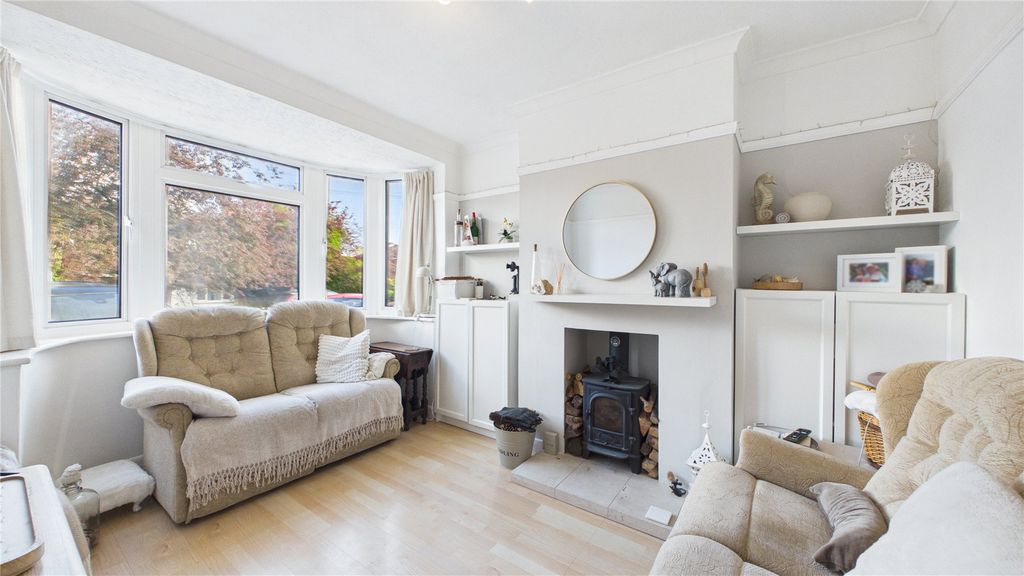 Property photo 2 of 13 Picture 2