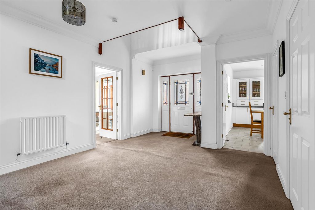 Property photo 3 of 23 Internal-11.Jpg