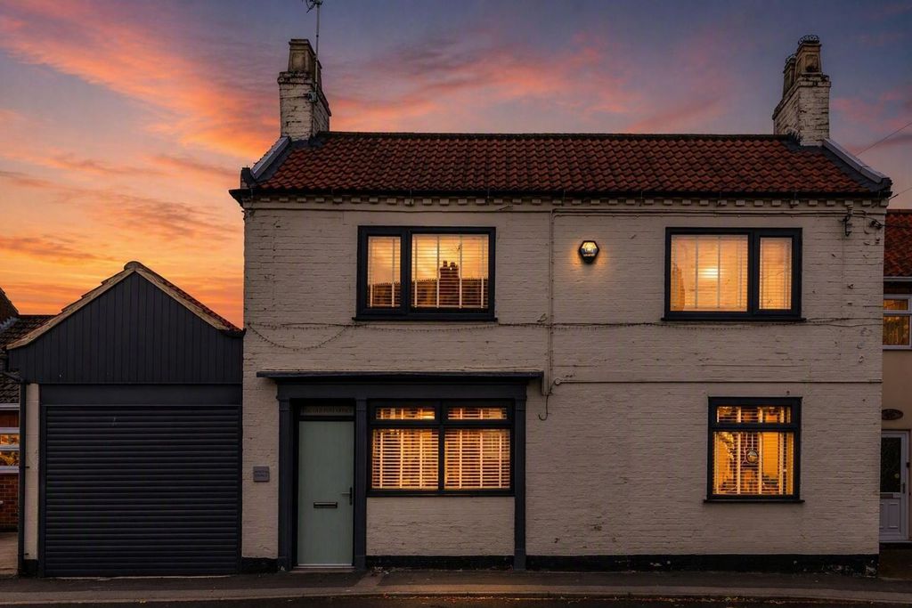 4 bed detached house for saleVicarage Road, Wrawby DN20