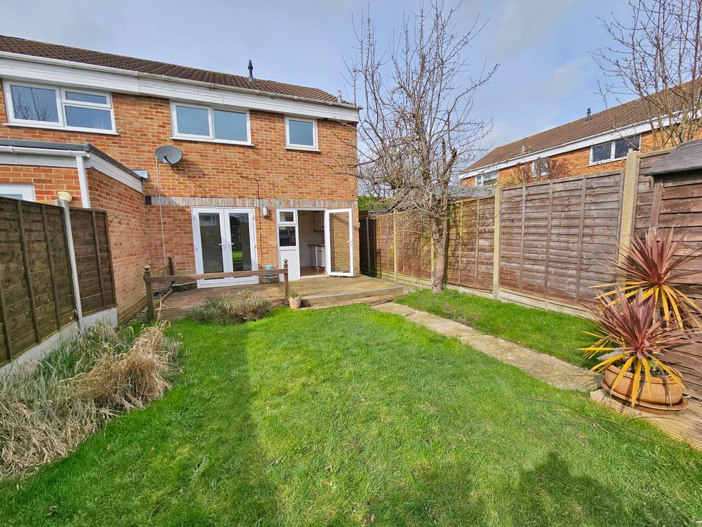 Property photo 2 of 13