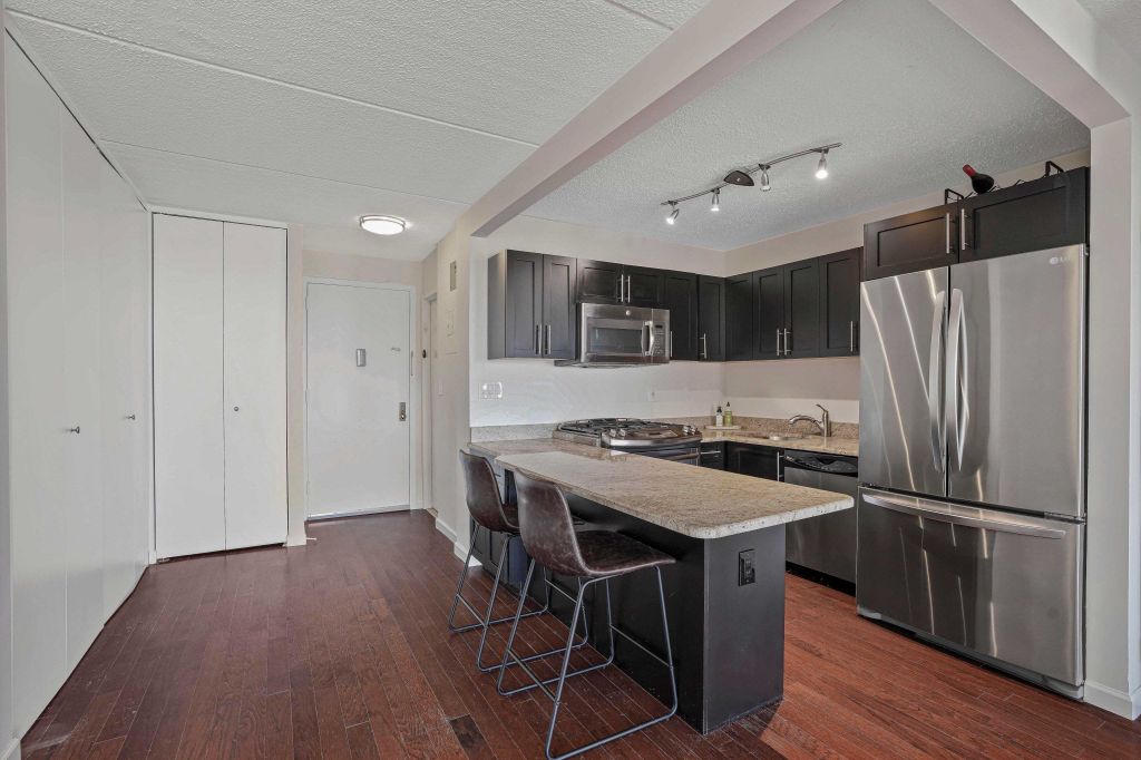 Property photo 2 of 19 <Alttext/>