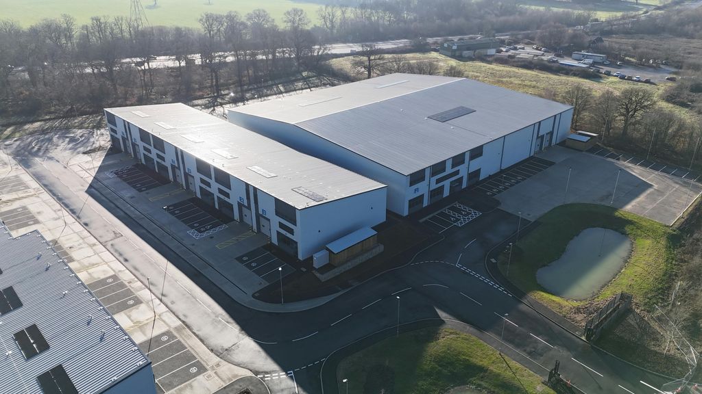 Property photo 2 of 8 Dji_20260114113913_0080_D.Jpg