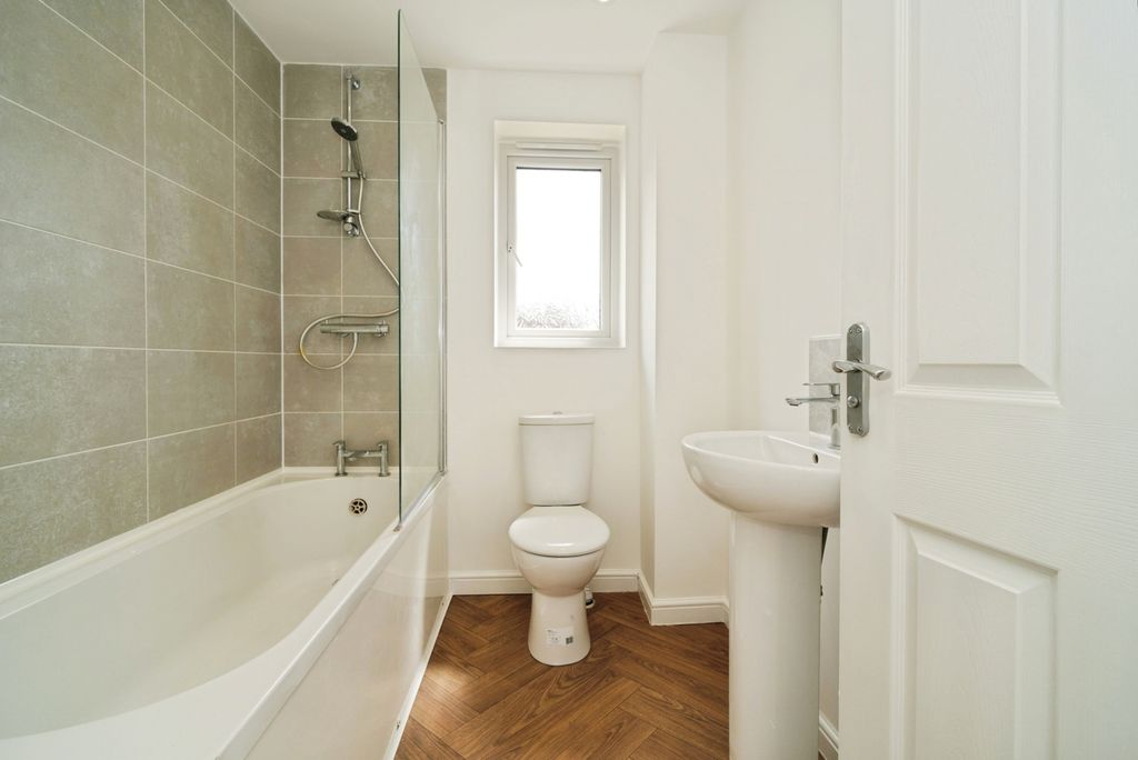 Property photo 3 of 15 Pbox-Img.Jpg
