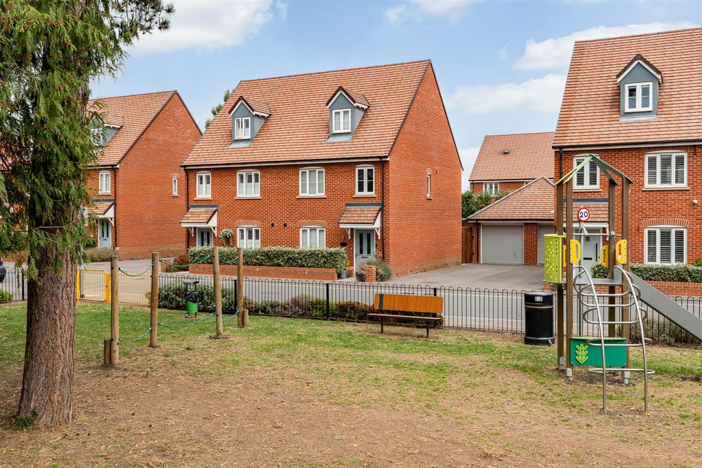 Property photo 2 of 25 External-3.Jpg