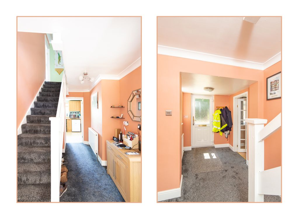 Property photo 2 of 30 Entrance Hall