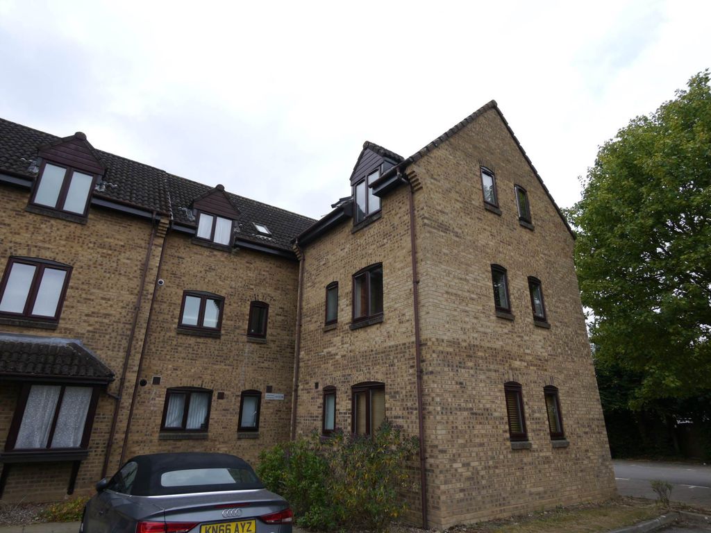 Property photo 2 of 9