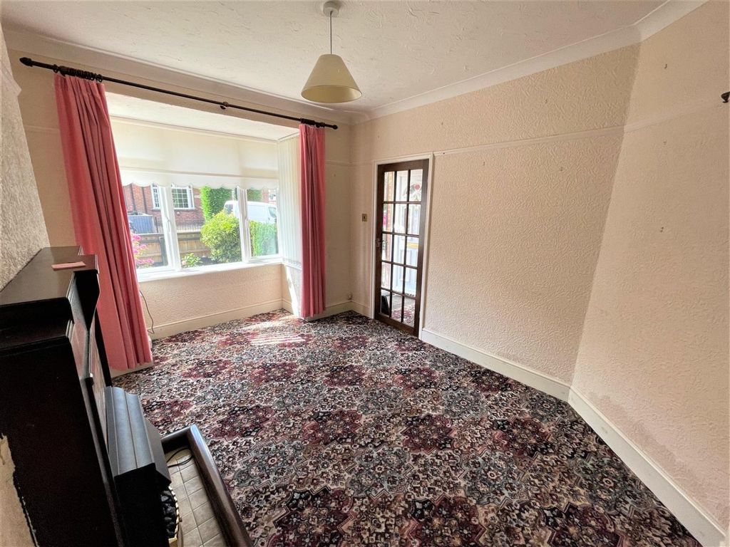 Property photo 2 of 15 3042733