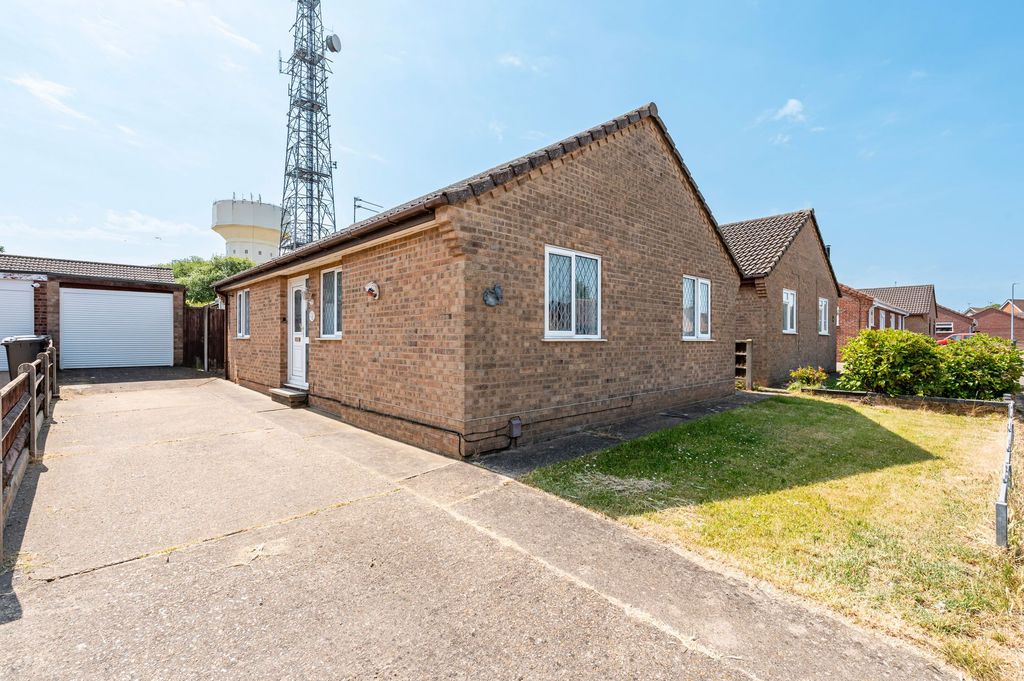 Property photo 1 of 15