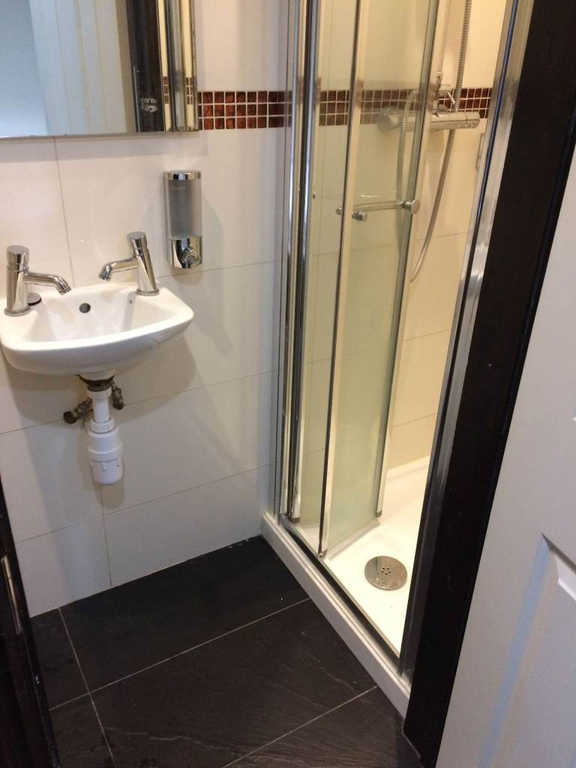 Property photo 2 of 3
