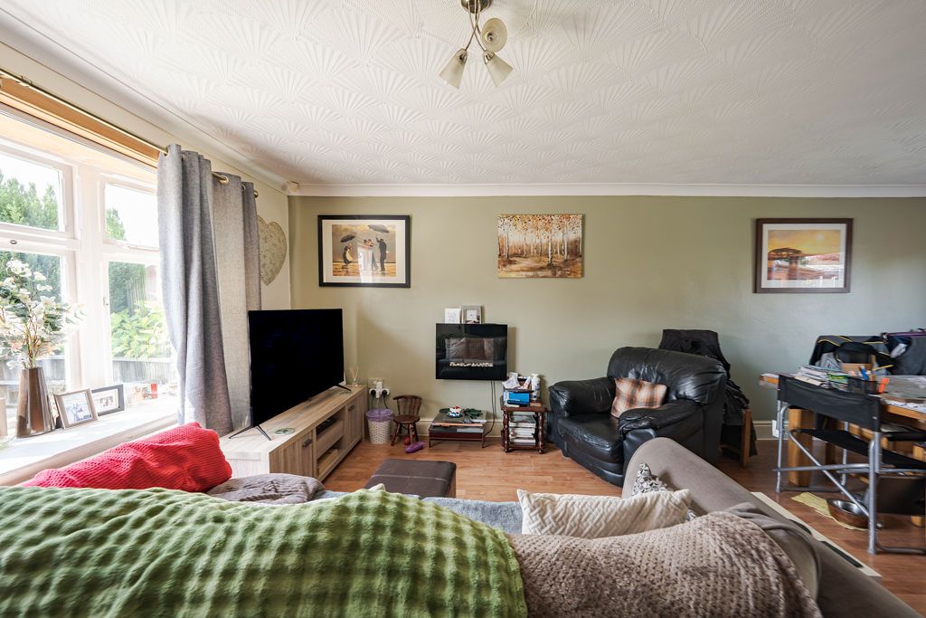 Property photo 3 of 13 Gallery