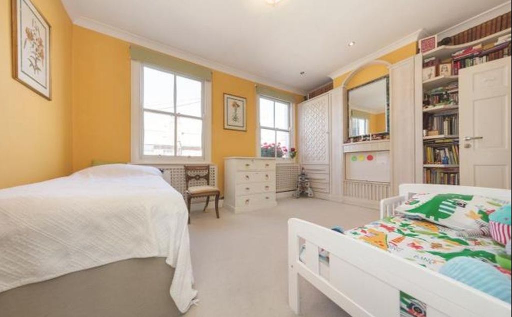 Property photo 3 of 15 Screenshot_6-1-2026_145721_Www.Lonres.Com.Jpeg