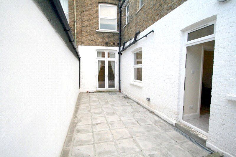 Property photo 3 of 5 Picture No. 08