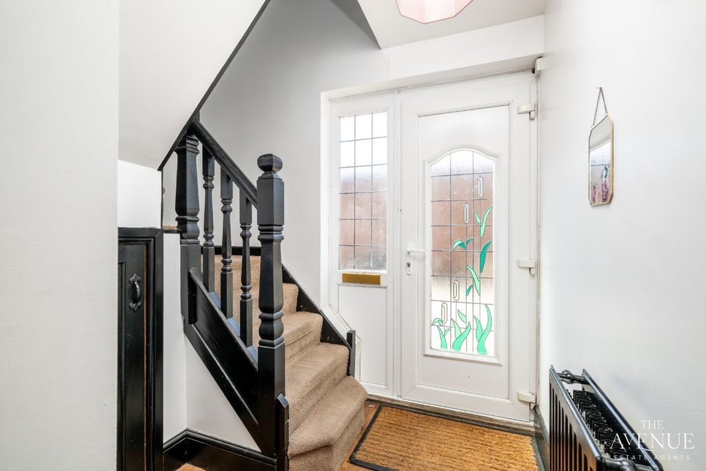Property photo 3 of 41 5123716