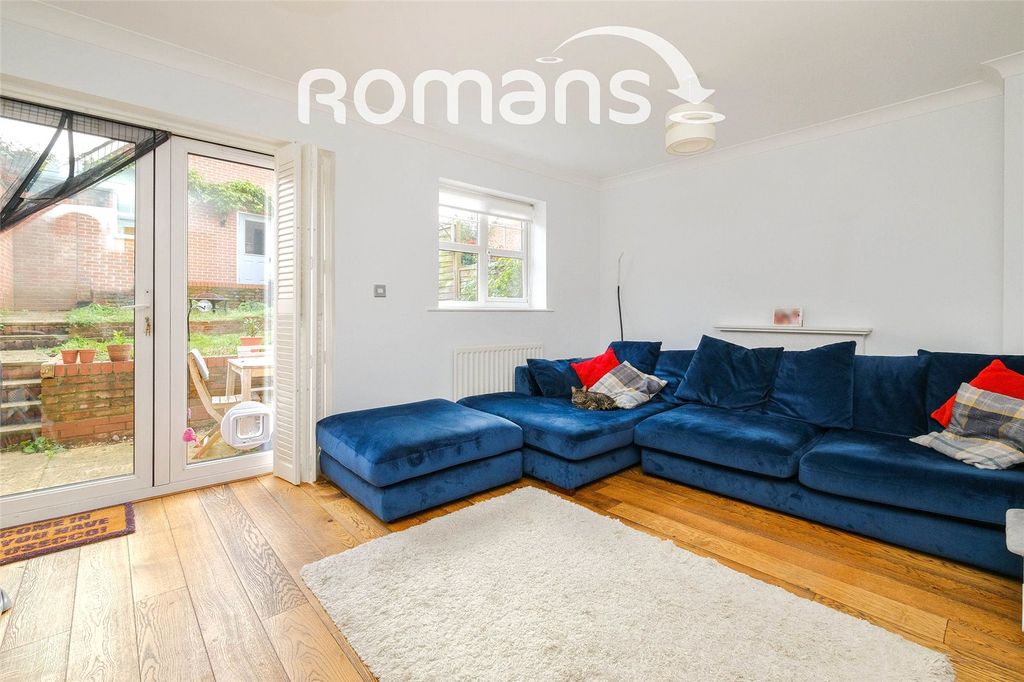 Property photo 2 of 9 Property Image