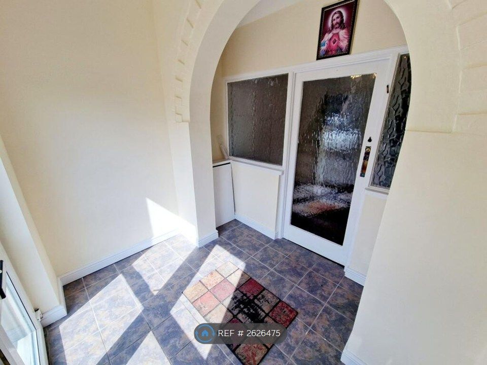 Property photo 2 of 29 Porch