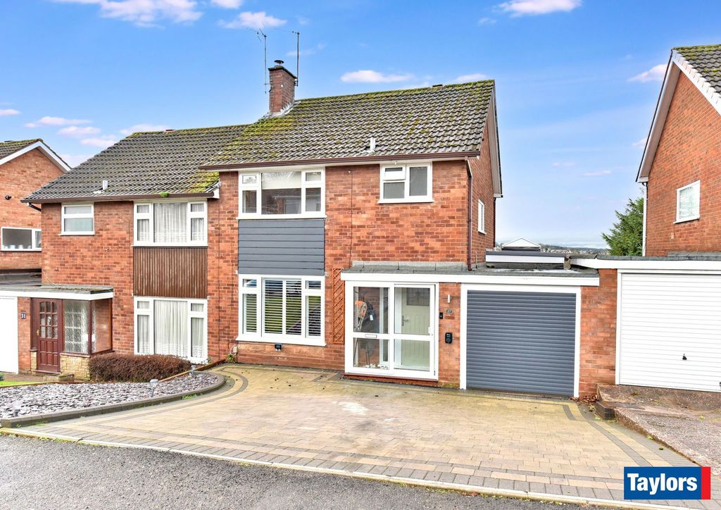 Property photo 1 of 23