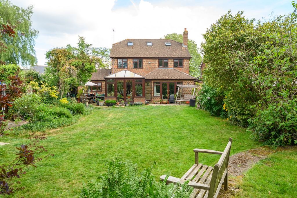 Property photo 3 of 21