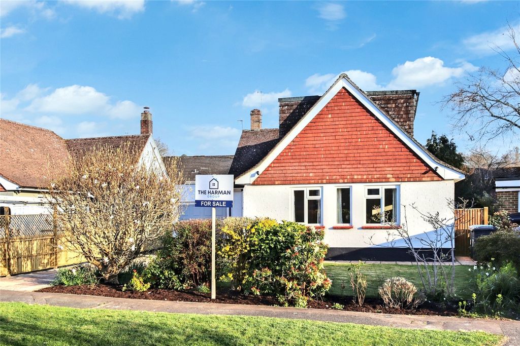 Property photo 2 of 14 Front