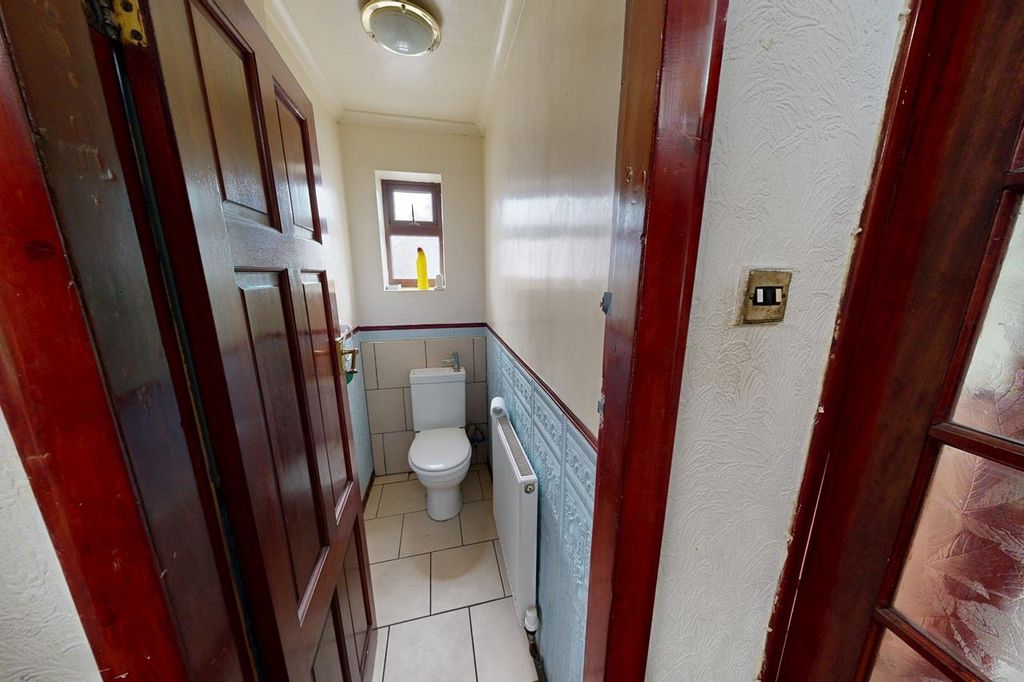 Property photo 3 of 22 3.Jpg