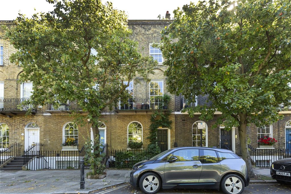 Property photo 1 of 21 Picture No. 32