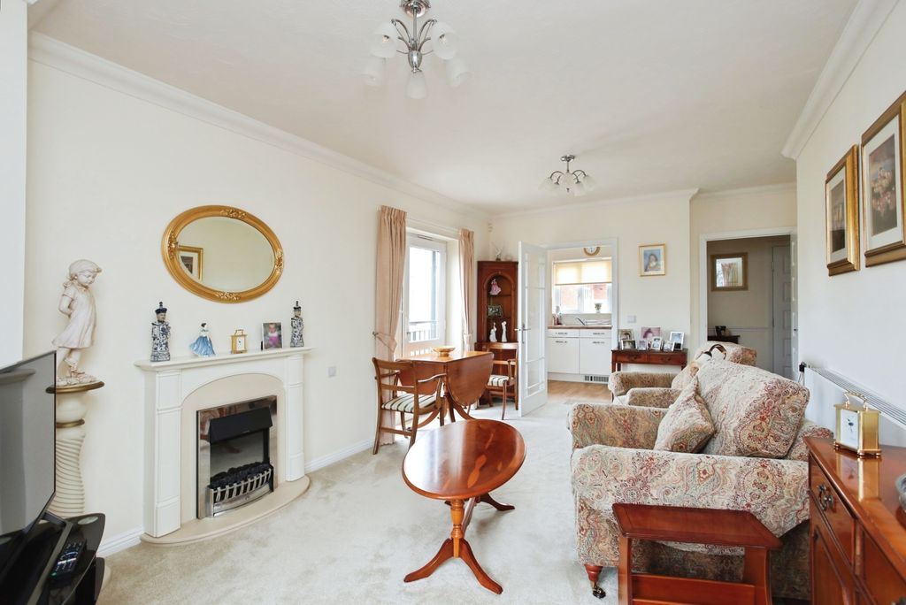 Property photo 2 of 18 Pbox-Img.Jpg